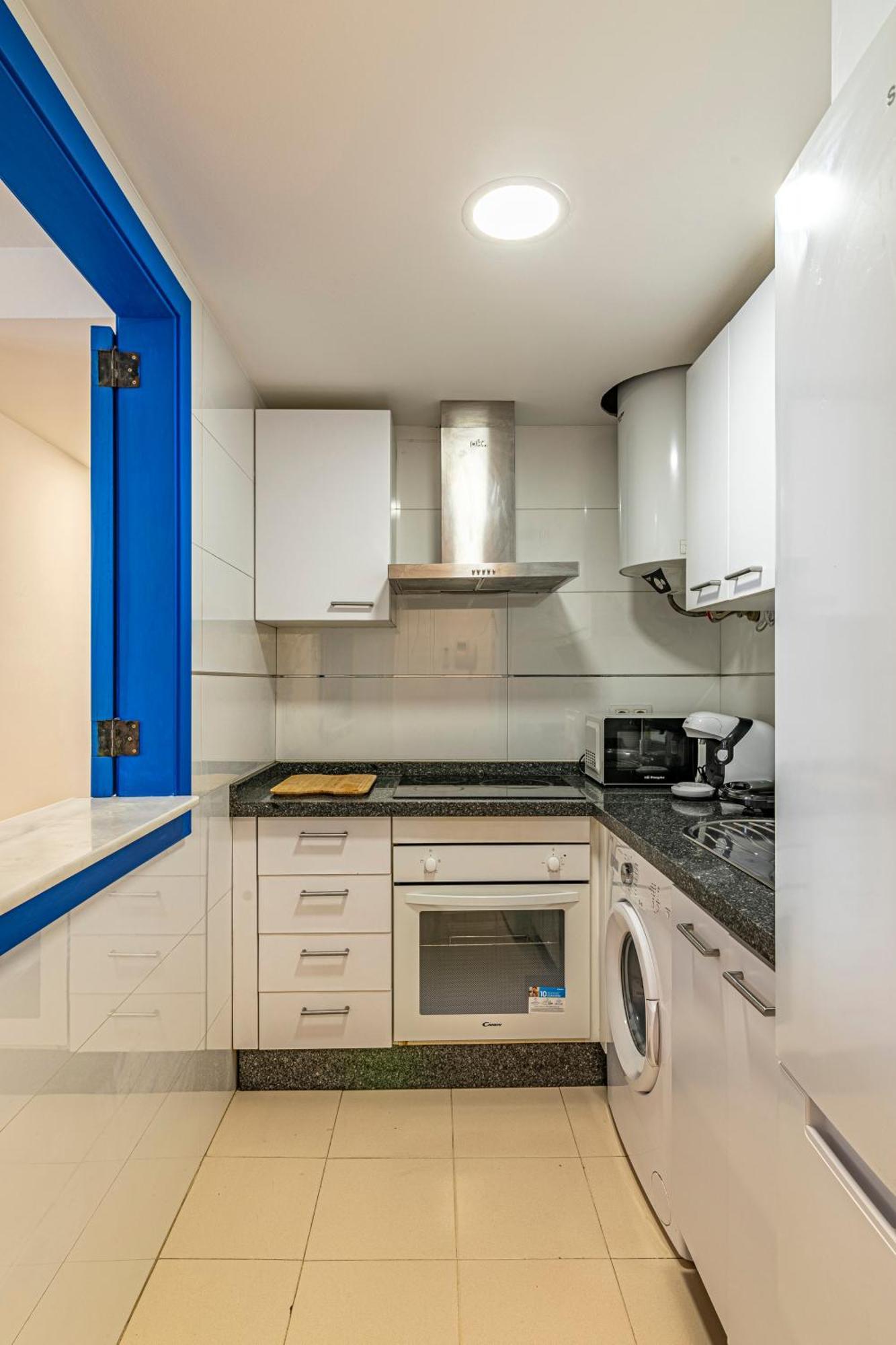 Solis Mare Apartments - Pedregalejo Beach Málaga Eksteriør bilde
